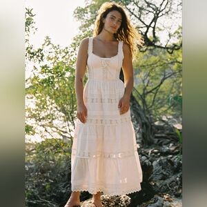 Adele Pearl Embroider XS